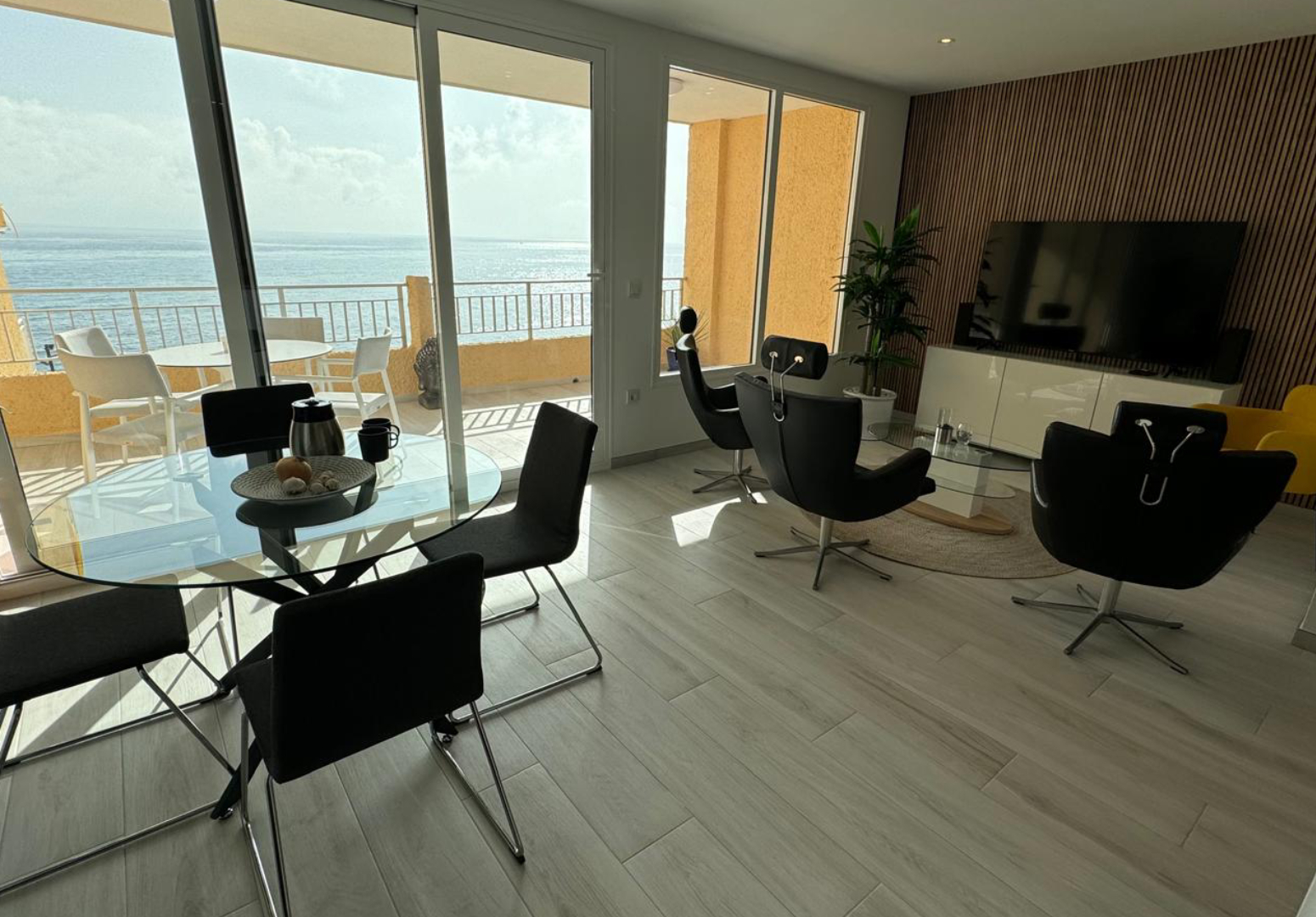 Living room in Playacura Luxury Apartment